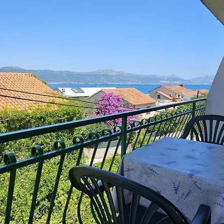 Zlato 70m From Beach! Apartment Trogir